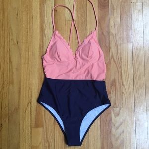One piece cupshe bathing suit